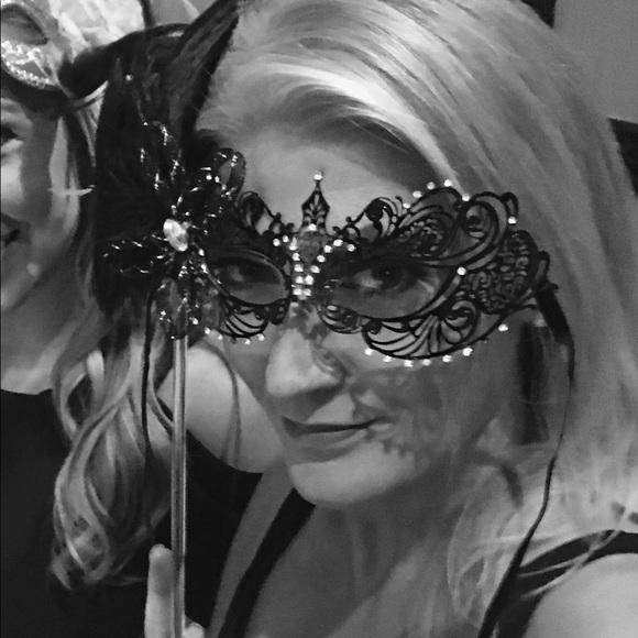 Meet your Posher, Kristi - Picture 1 of 1